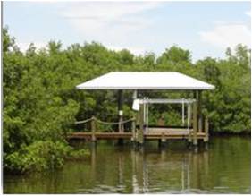 picture of a boathouse