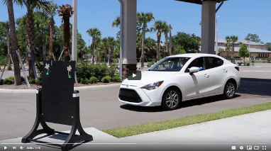 car curbside for pickup