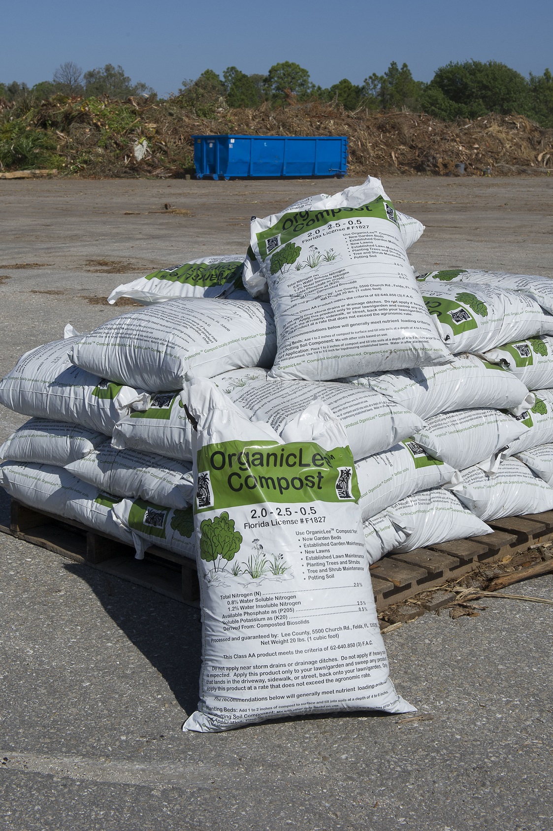 Bags of OrganicLee Compost.jpg